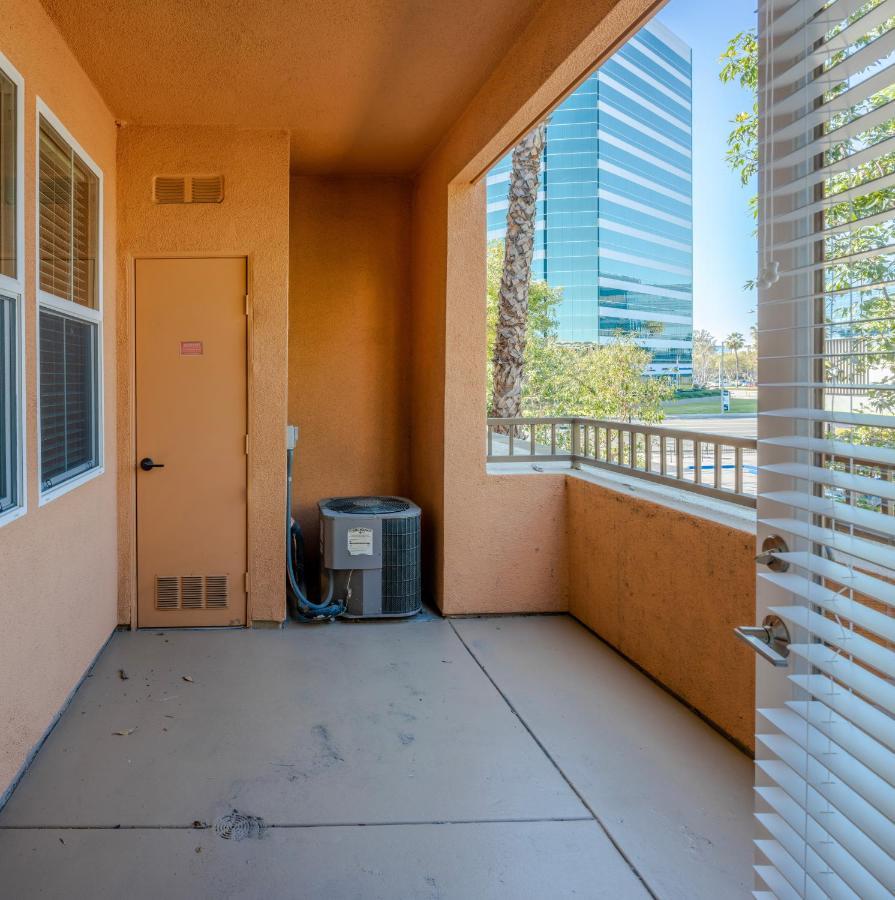 Amazing 2 Bedroom 7 Min From Disneyland W Free Parking Anaheim Extérieur photo
