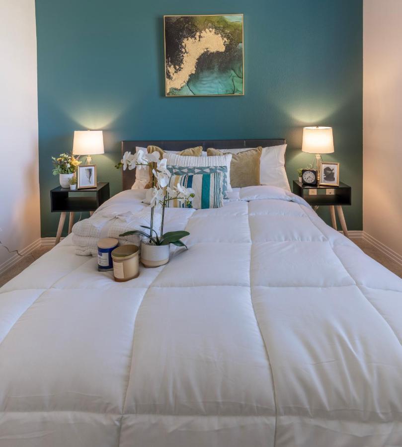 Amazing 2 Bedroom 7 Min From Disneyland W Free Parking Anaheim Extérieur photo